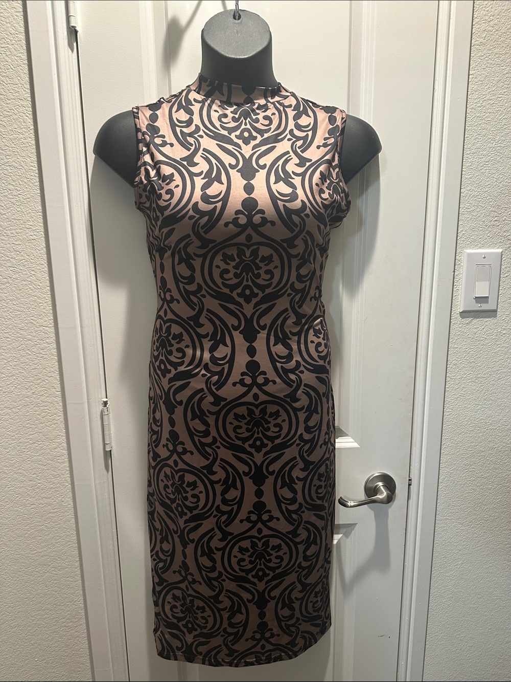 Sleeveless Taupe and Black Patterned Sheath Dress